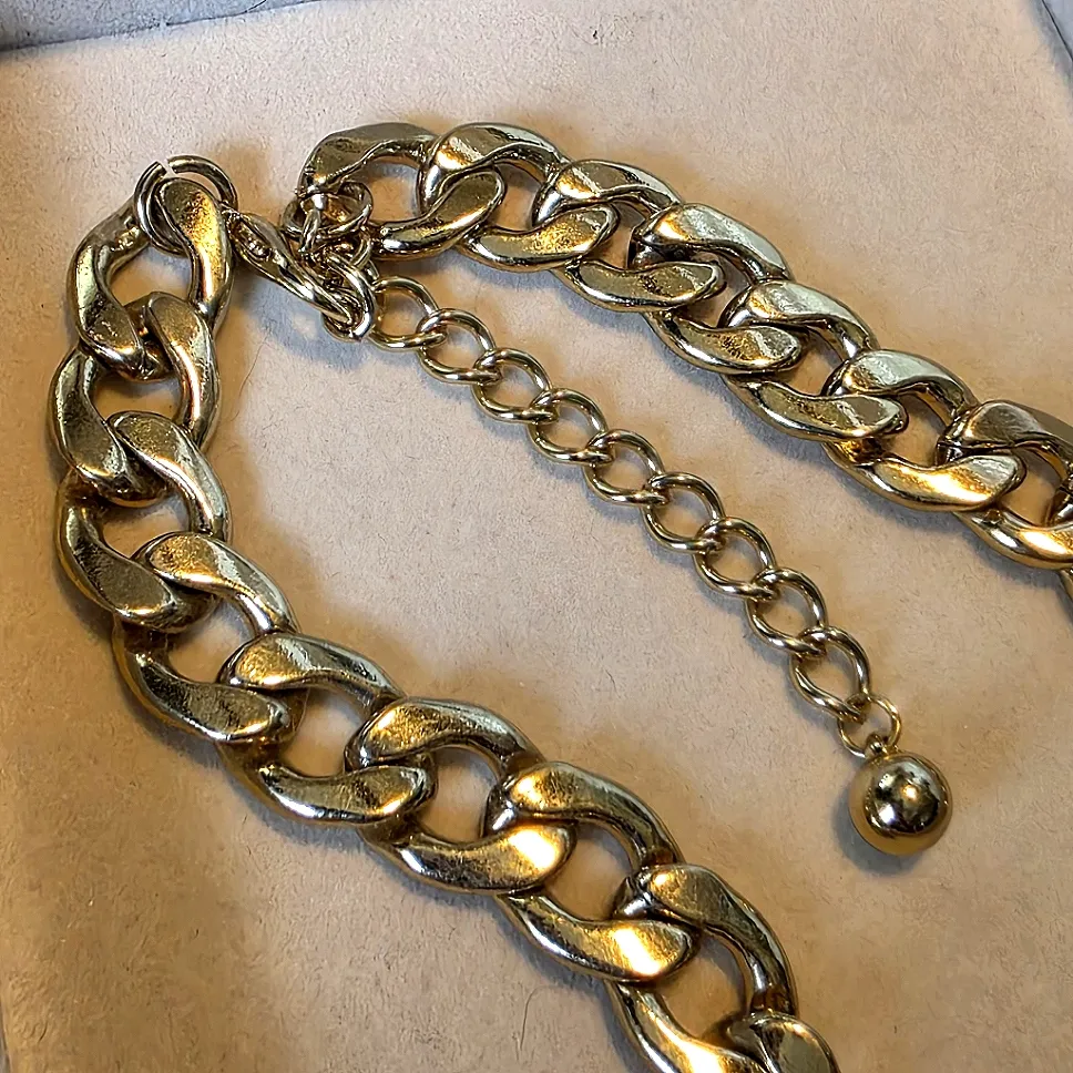 Chunky Gold Cuban Link Chain COCO Necklace - Image 3