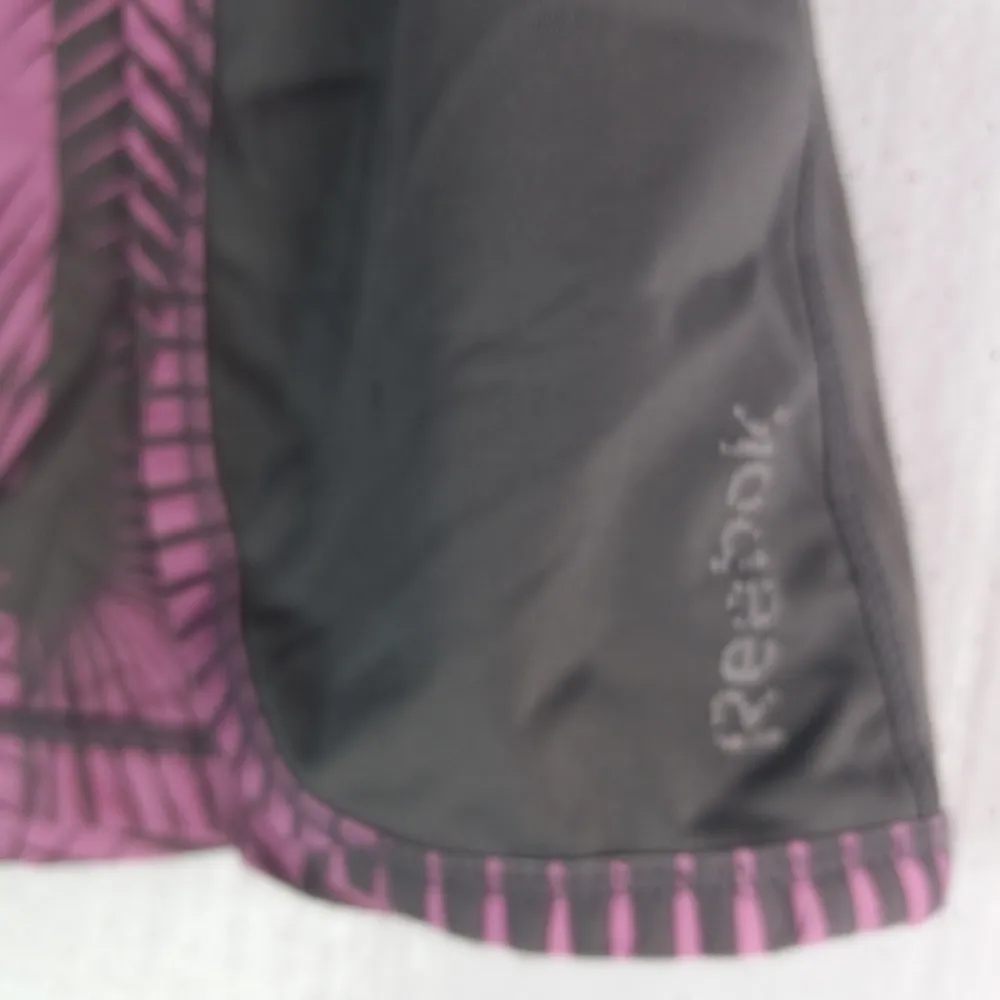 Reebok M Atthetic Skort In Gray n Pink - Image 6