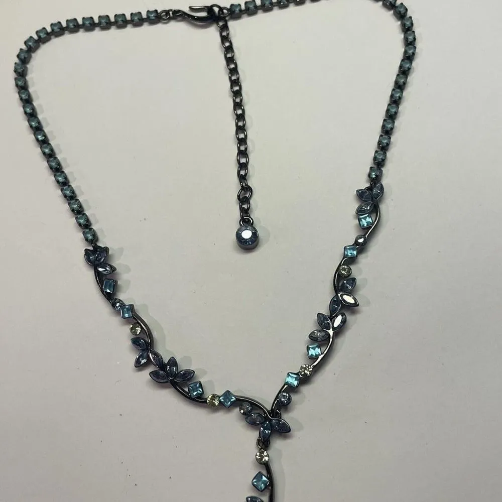 Signed Givenchy Chain Rhinestone / Gunmetal Necklace Adjustable Length - Image 6