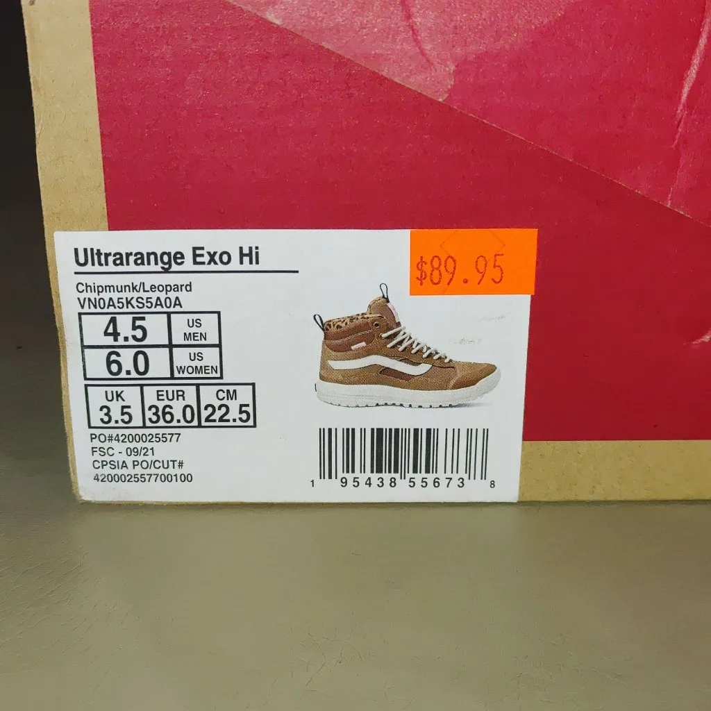 Vans Sneakers High Top 6 Womens Ultra Range Exo Hi MTE Leopard Print Insulated - Image 5