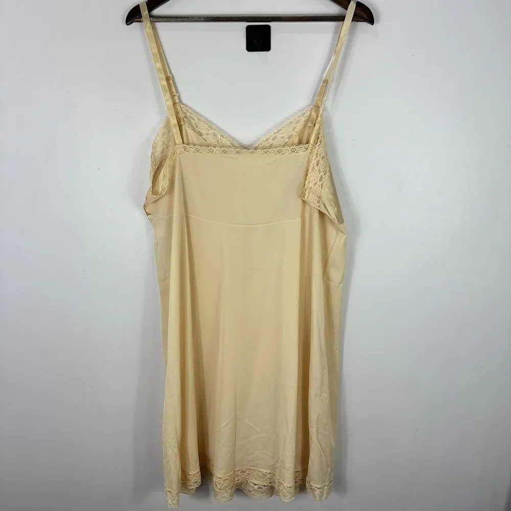 Vanity Fair Slip Dress Women 44 Beige Nylon Lace Trim Vintage Coquette Retro - Image 2