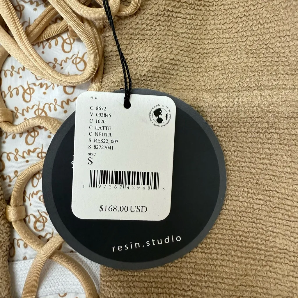 Free People x Resin Obsidian Cream Full Suit‎ size small - Image 3