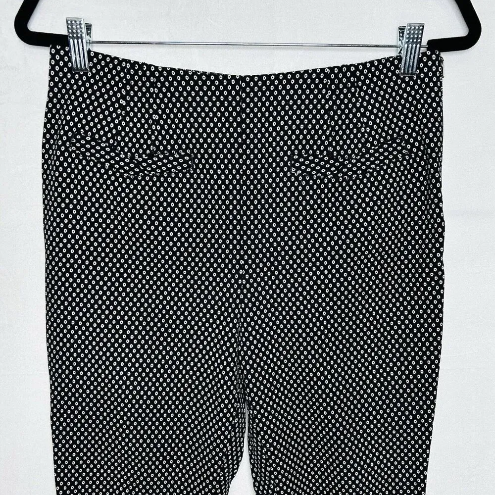 Anthropologie The Essential Slim Pants Size 6 (30x26.5) Black White Polka Dot - Image 2