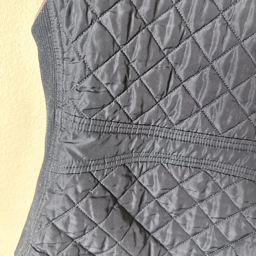 LOVE TREE Quilted Puffer Vest with Gold Zipper accents Size Small - Image 7