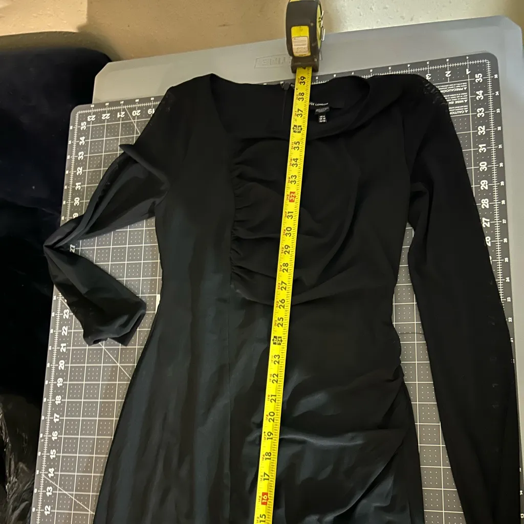 Maggy London Elegant Black Long Sleeve Dress - Image 6