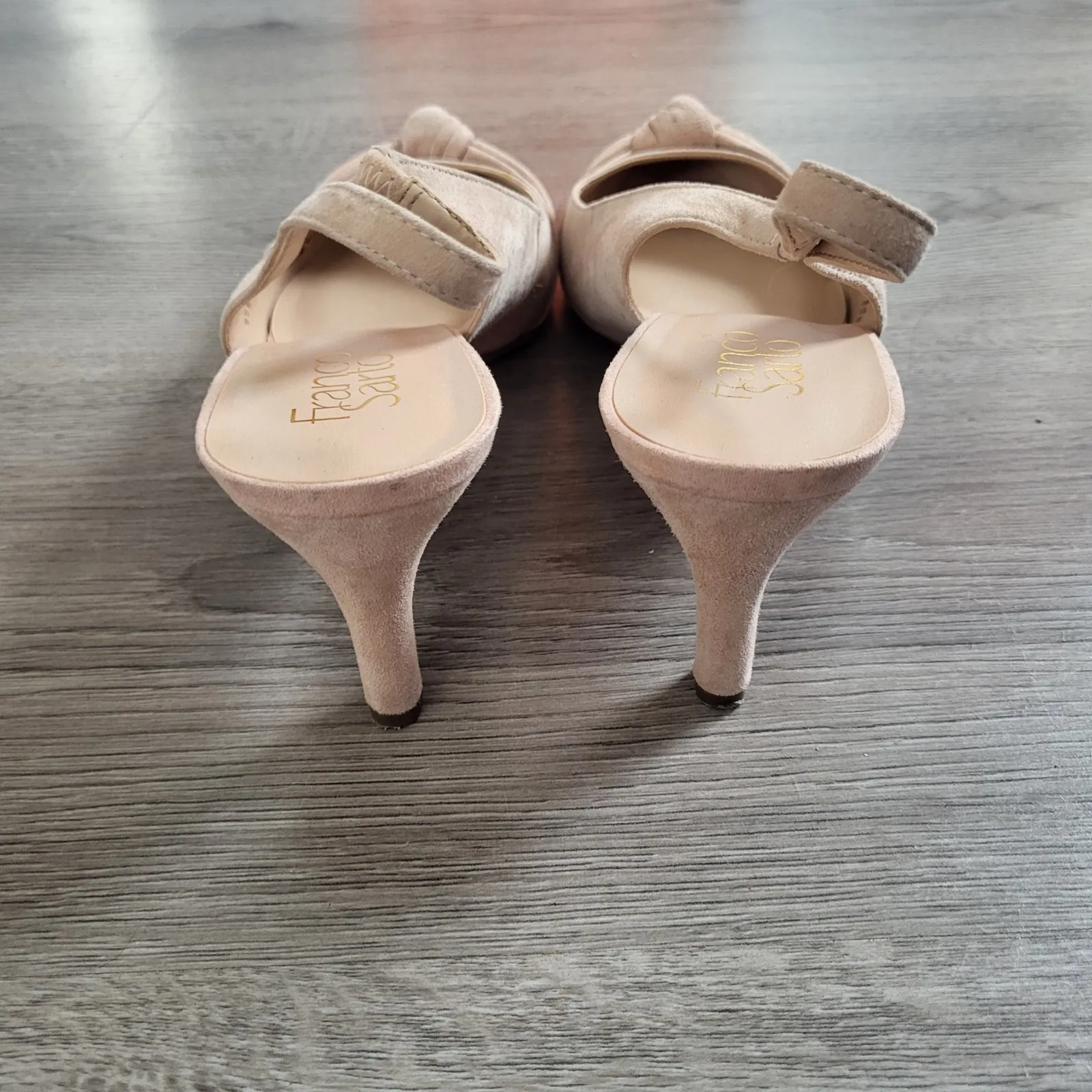 Franco Sarto Womens Dayanara Slingback Heels Pointed Toe Knot Suede Beige sz 10 - Image 7