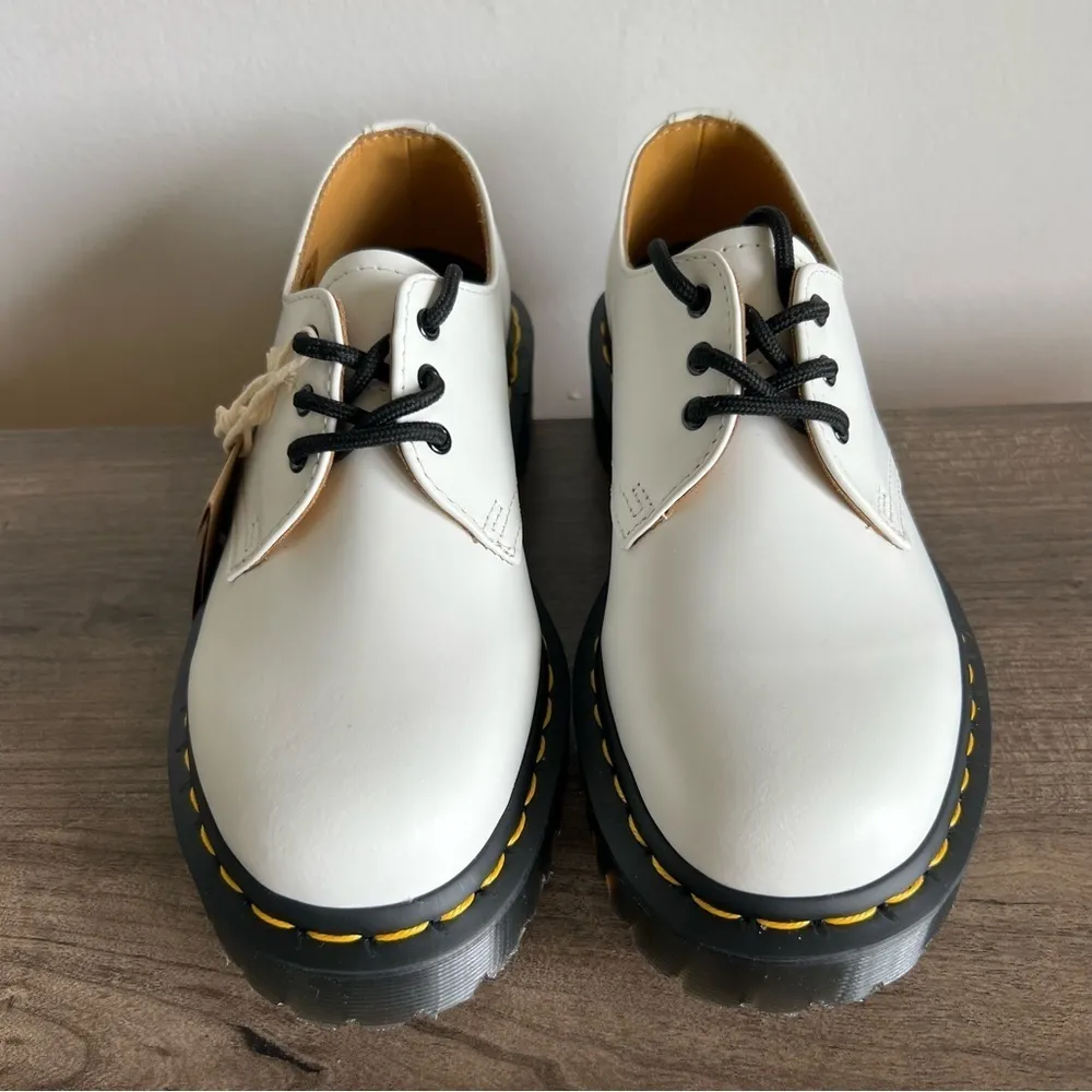 DR. MARTENS 1461 Bex Off White Unisex Oxford Shoe Size 6 or 5 #892 - Image 2