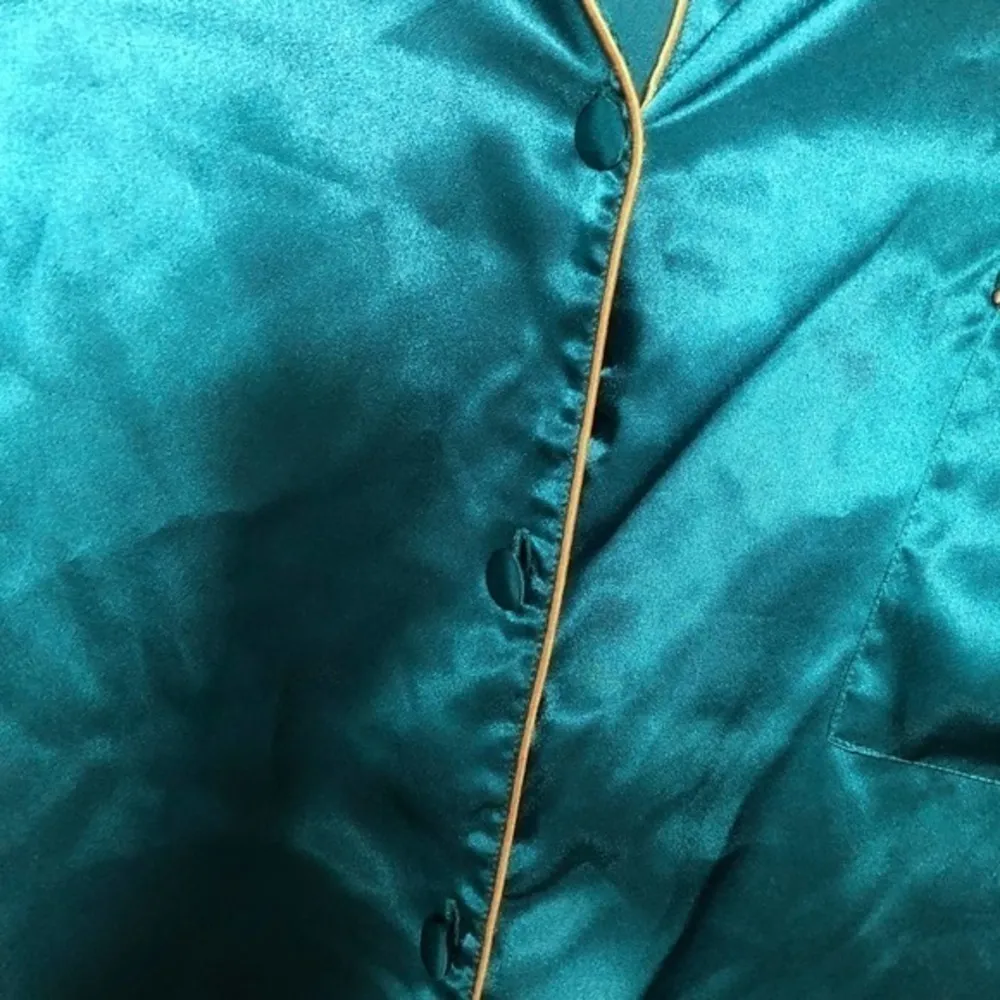 Victoria’s Secret vintage button up green PJ shirt - Image 4