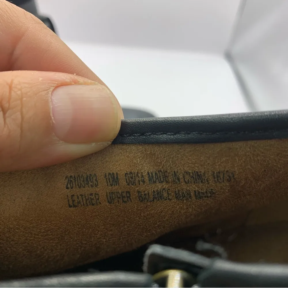 Clarks Black Leather Zip High Heel Ankle Boots Womens Size 10 M Style 2610493 - Image 8