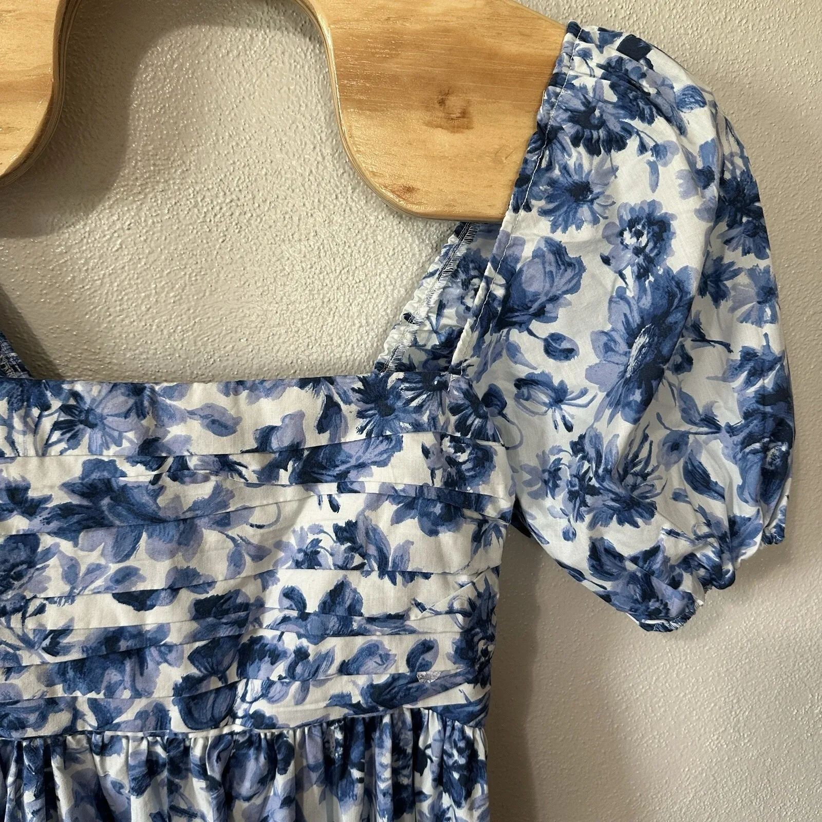Abercrombie & Fitch Emerson Floral Midi Dress Size XS Blue Puff‎ Sleeve Cottage - Image 3