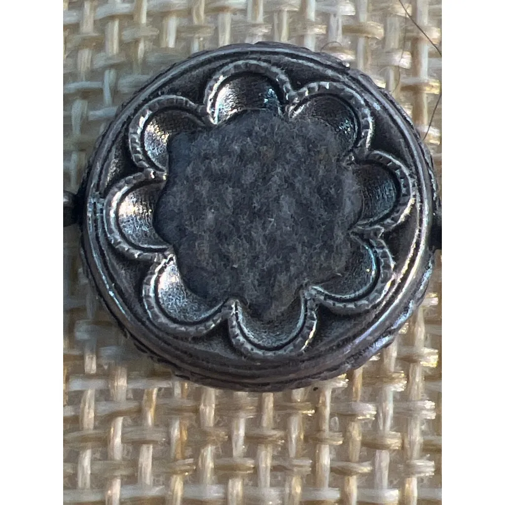 Vintage GB Collection Sterling Silver Bracelet Mesh Black Glass Toggle Estate - Image 2