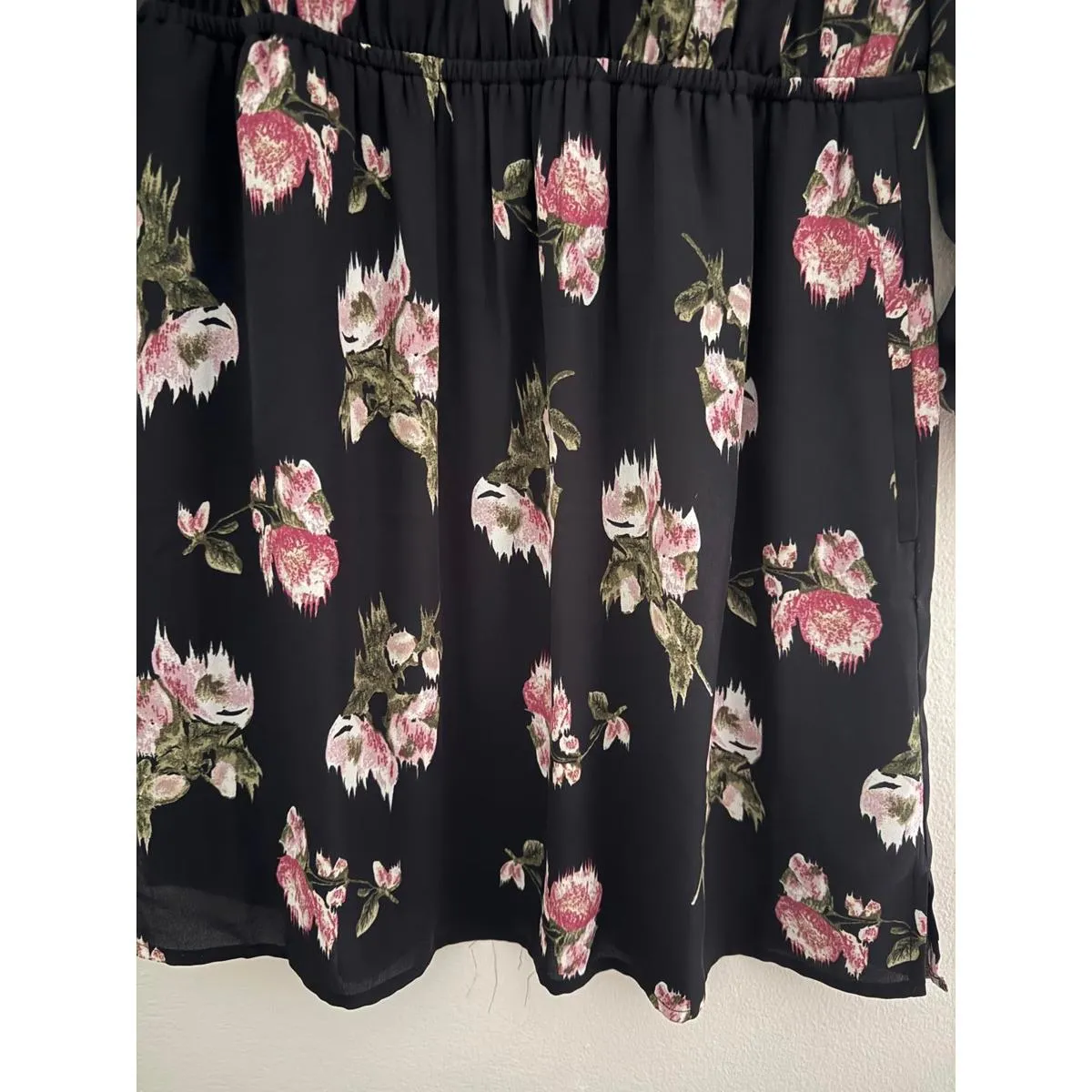 Daniel Rainn Women's Mini Dress Medium Floral Roll Tab Sleeves Pleated Shoulder - Image 5