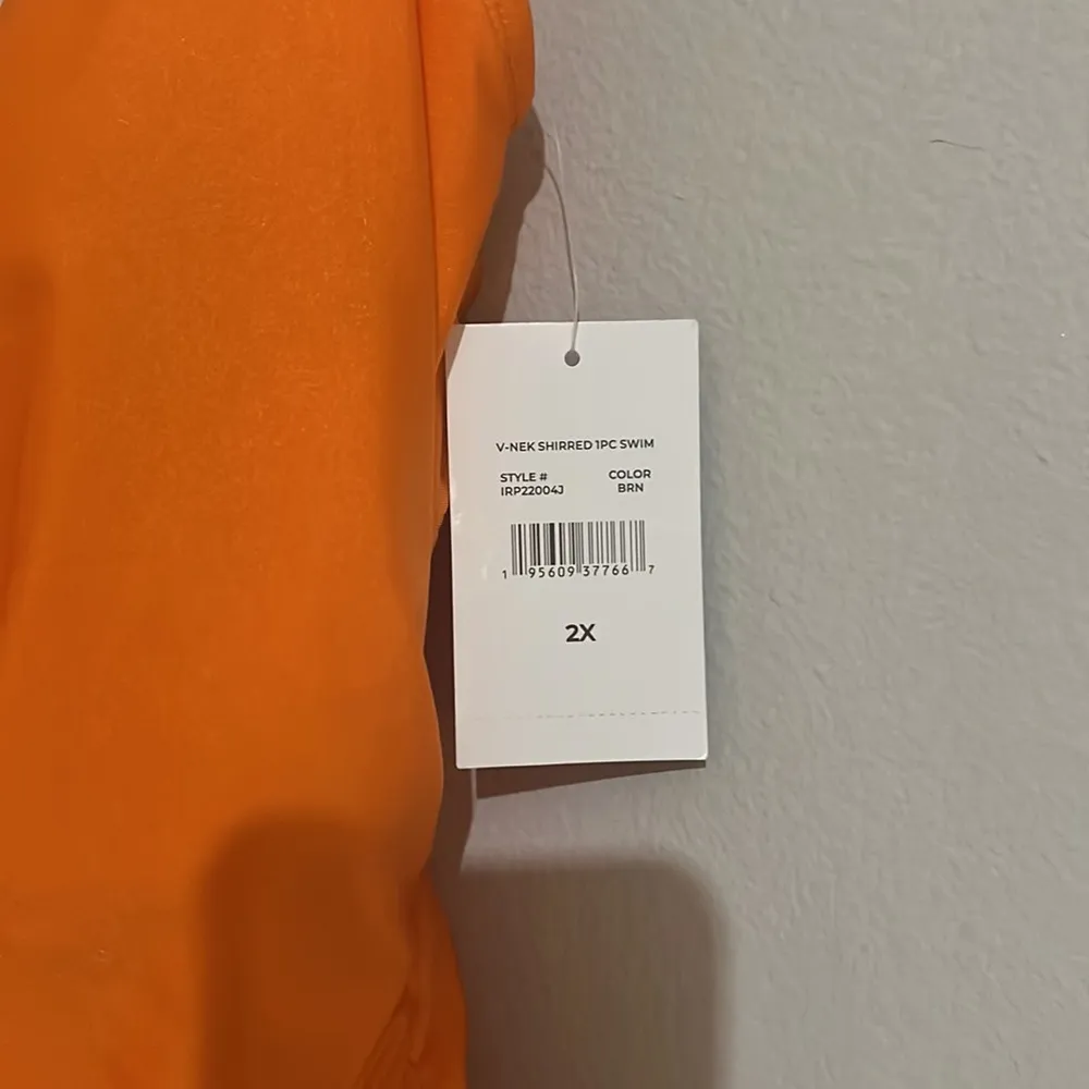 - NWT 2X Island Rays orange one piece swimsuit - Image 2