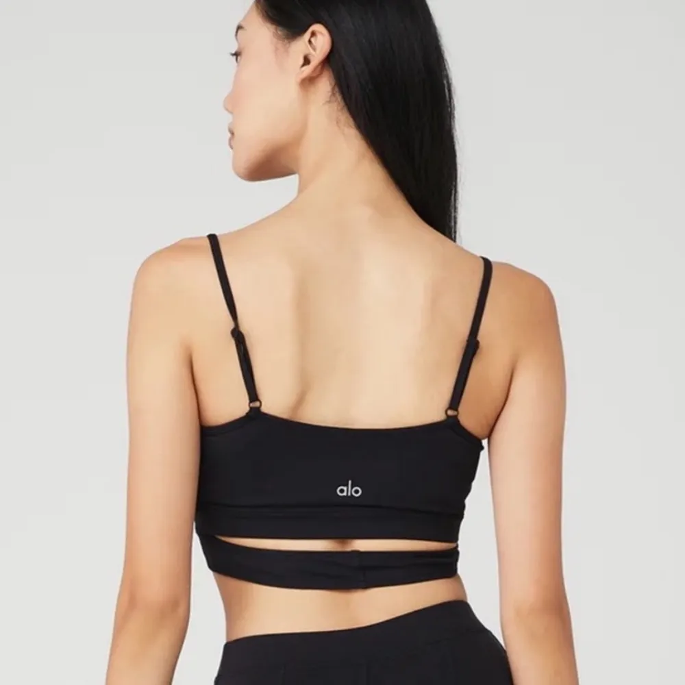 Alo Yoga Airbrush Enso Black Cool Crossover Bra - Image 2