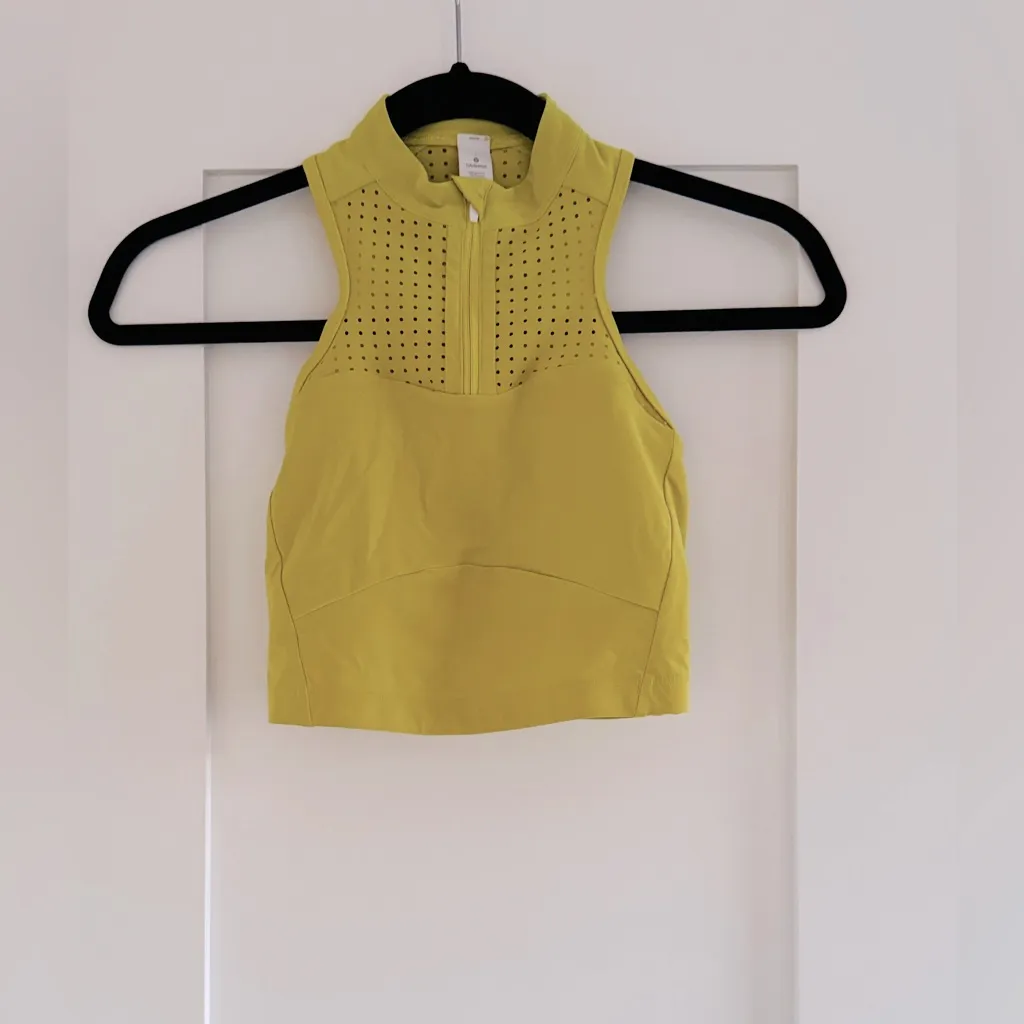 Lululemon Unleash Strength Bra Medium Support,  Yellow Serpentine Size 2 Gym - Image 5