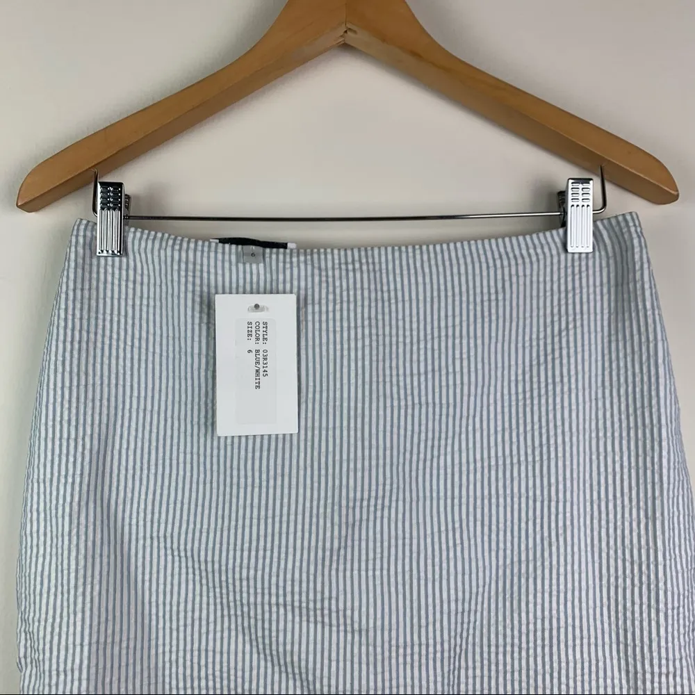 NWT Pamela Roland Pinstripe Mermaid Mini Skirt 6 White - Image 2