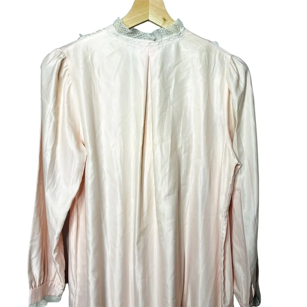 Vintage Pink Satin Long Nightgown Modest Sleepware Embroidered Pockets u Size L - Image 6
