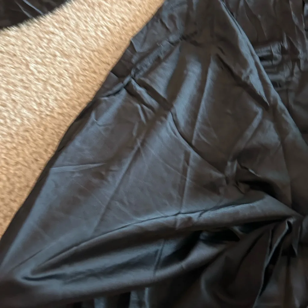 Woman Satin Xxl Size Black Top Dress Buttons Make Bow On Bottom On Bottom - Image 3