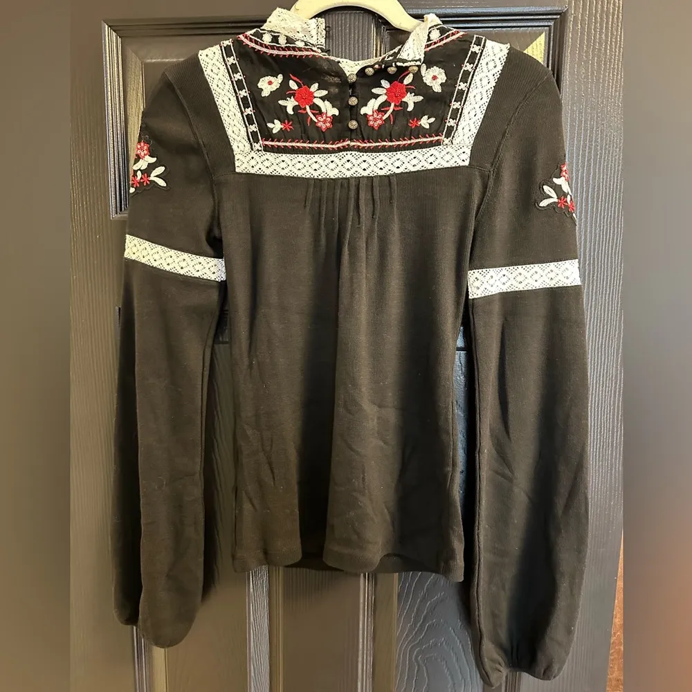 Free People Small Shirt - Image 2