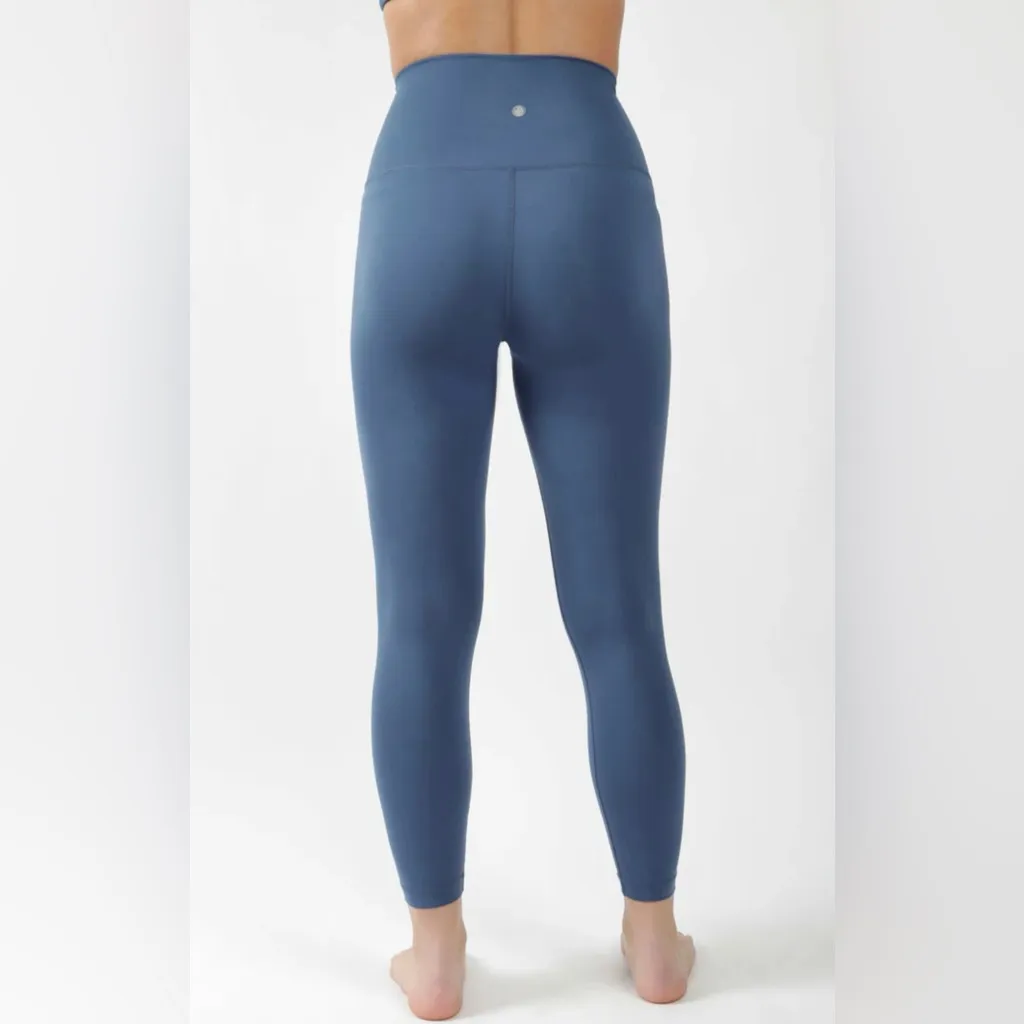 NWT - Yogalicious Lux Super High Rise Ankle Leggings with Criss Cross Waistband. - Image 5