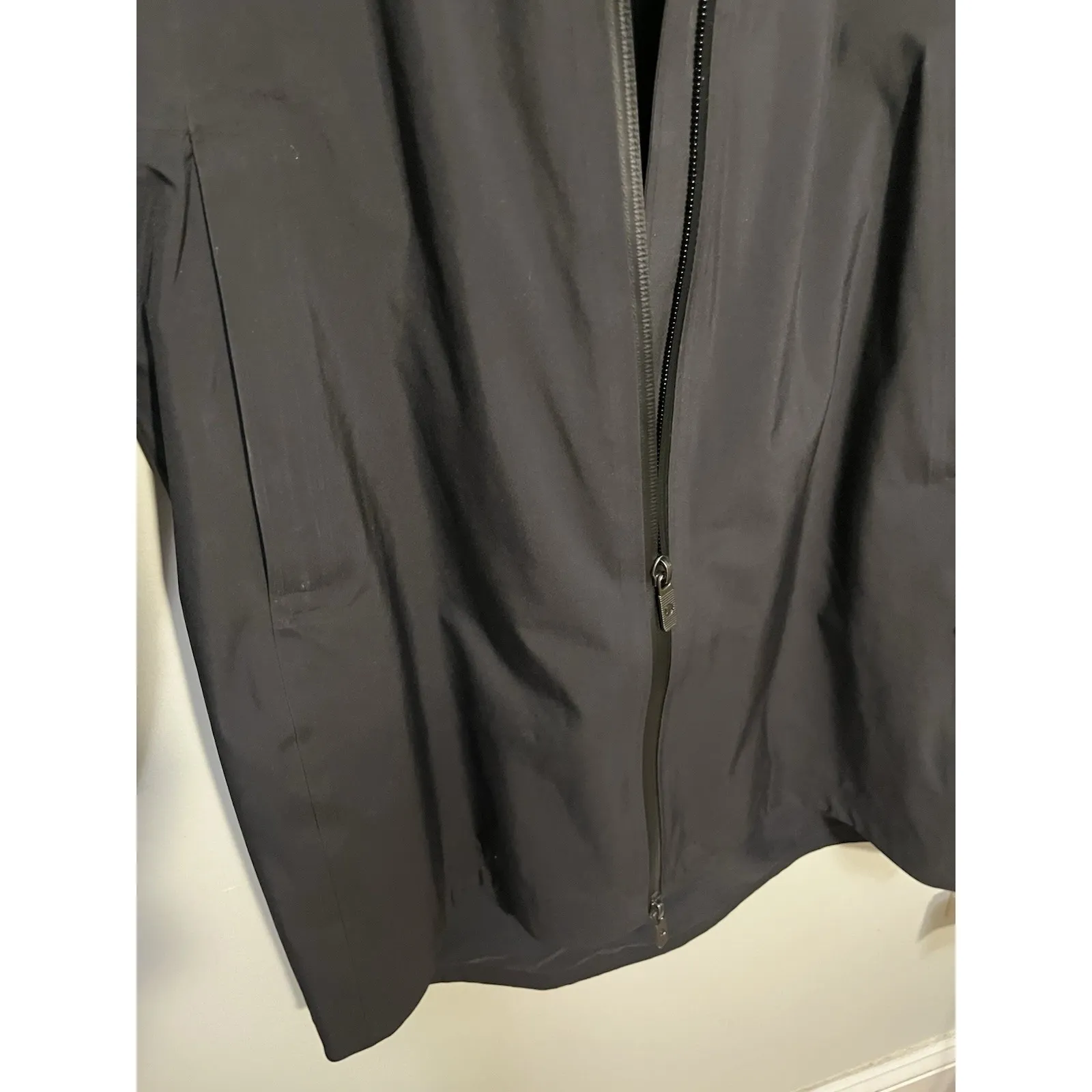 Lululemon Black Rain Rebel Jacket Long Hooded Waterproof Trench Coat Zip Up Sz 4 - Image 5
