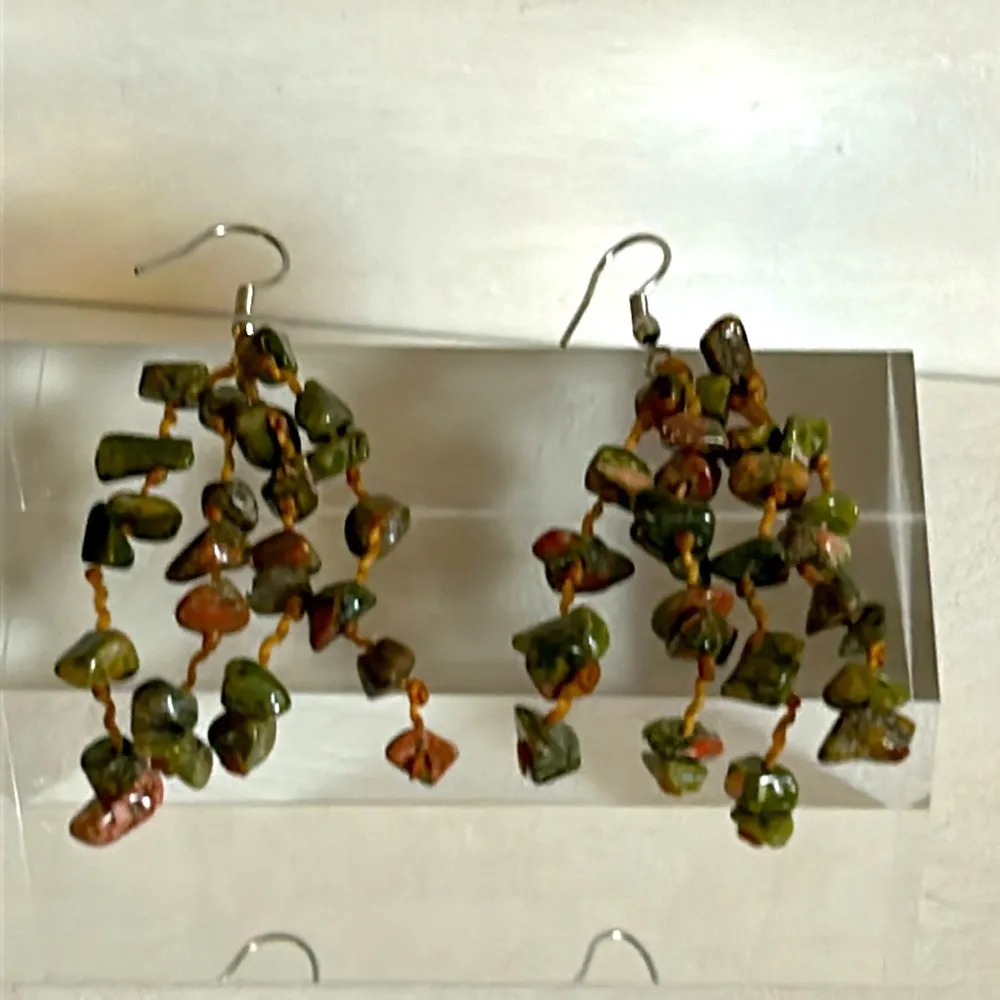 Handcrafted Artisan Unikute Jasper Gemstone Dangle Drop Earrings Green - Image 4