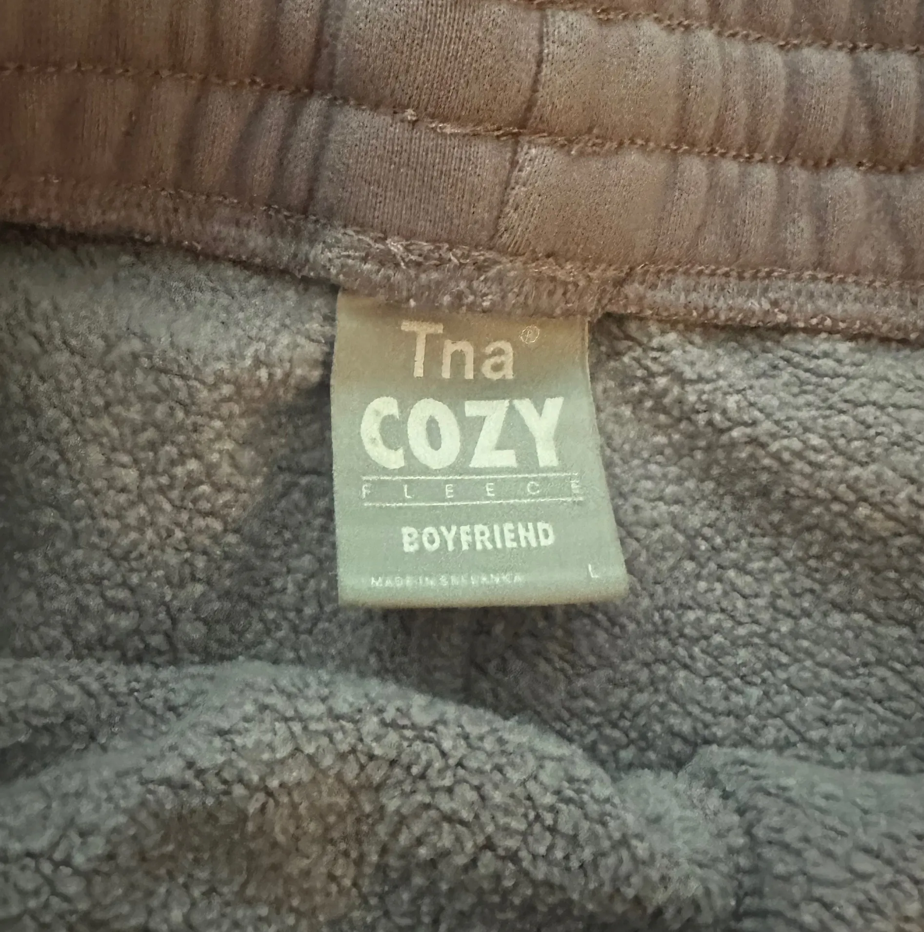 TNA Sweatshorts - Image 2