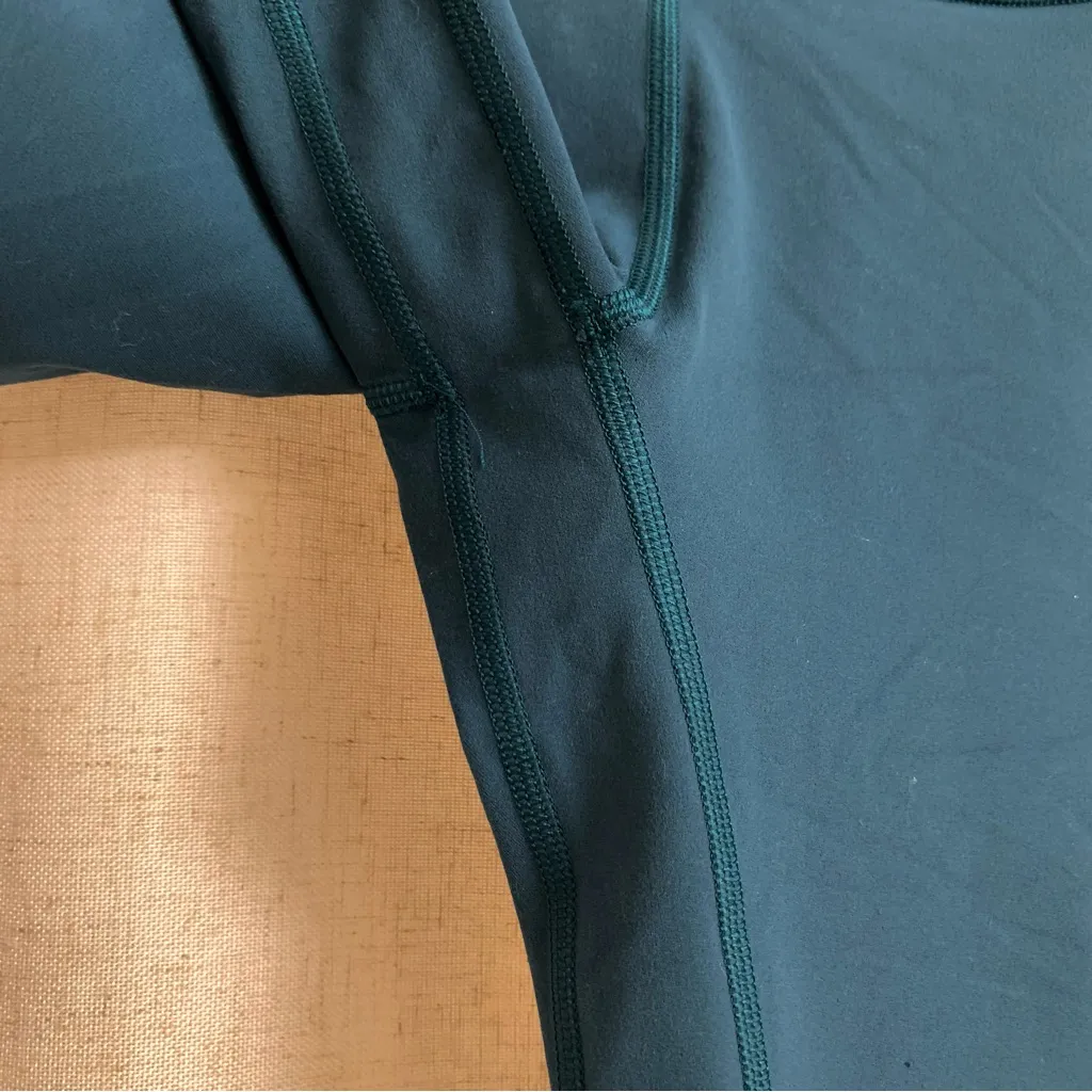 Lululemon Align 19” leggings Size 6 - Image 4