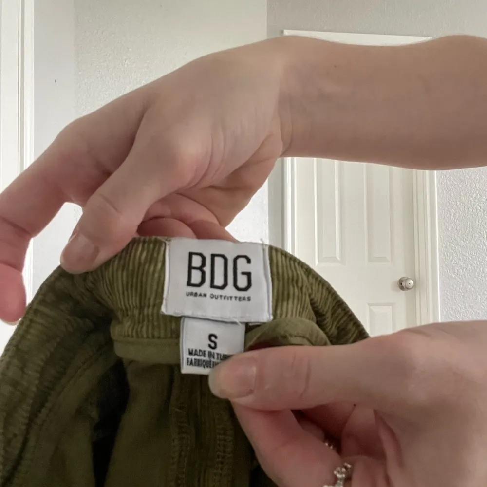 Urban Outfitters Green Corduroy Pleated Mini Skirt - Image 8