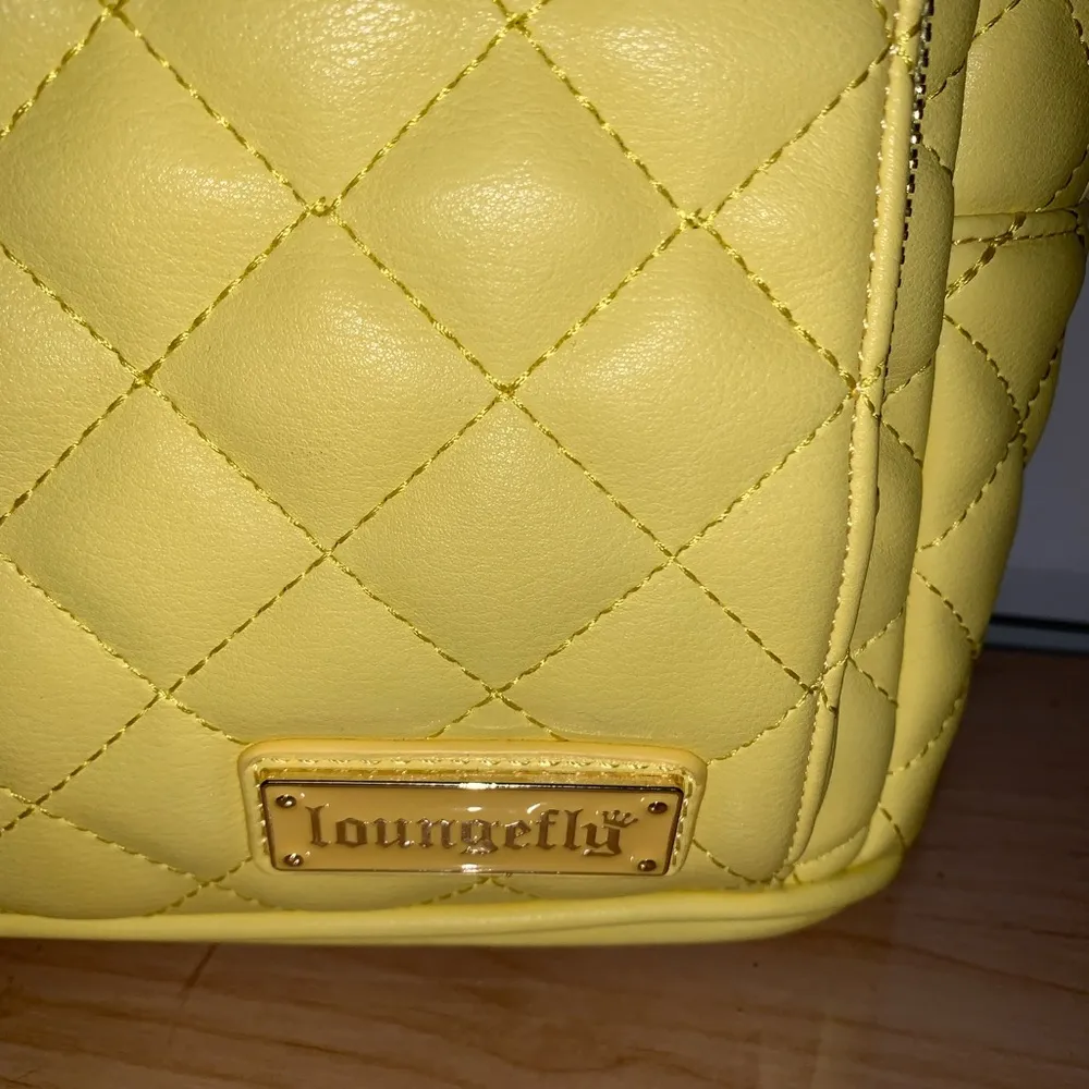 Loungefly Pineapple Pool Party Backpack New without Tags Disney - Image 2