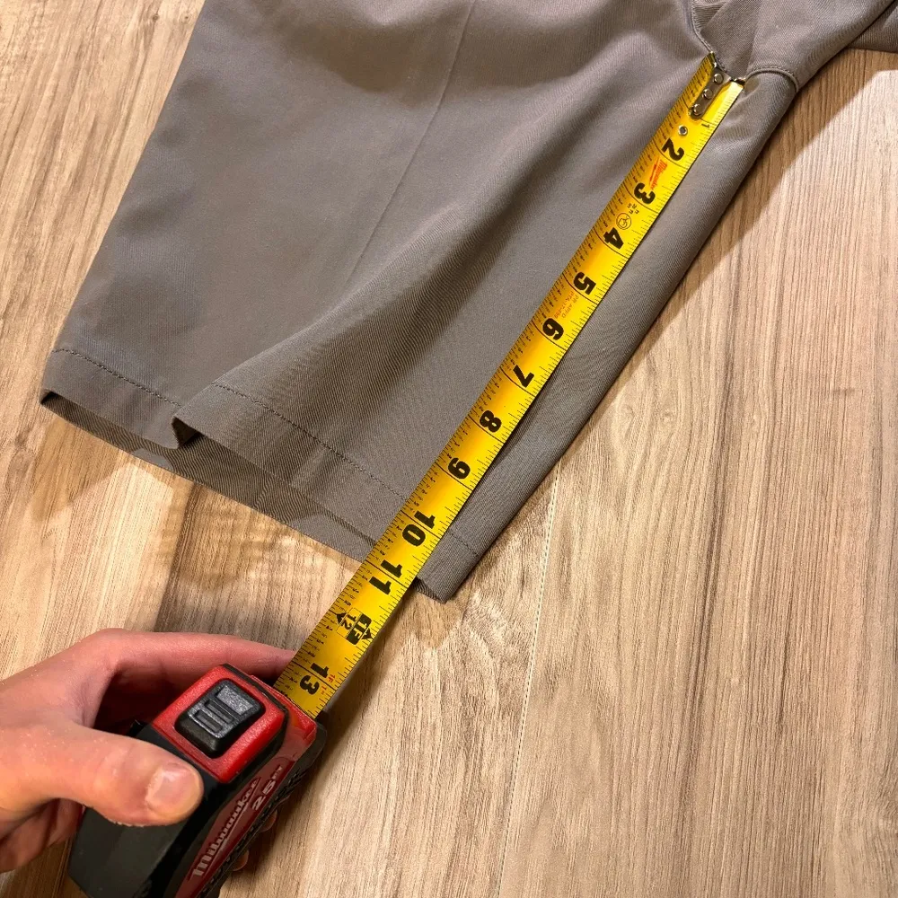 Volcom Men's Corpo Class Leisure Shorts - 30 - Image 8