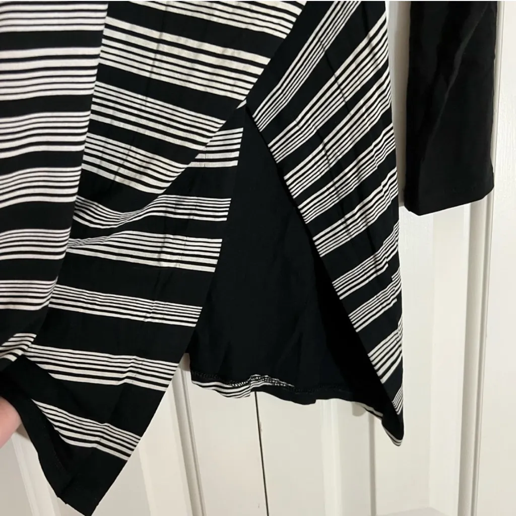 Wearever Collection by J. Jill black & cream stripe dolman sleeve knit top Large - Image 5