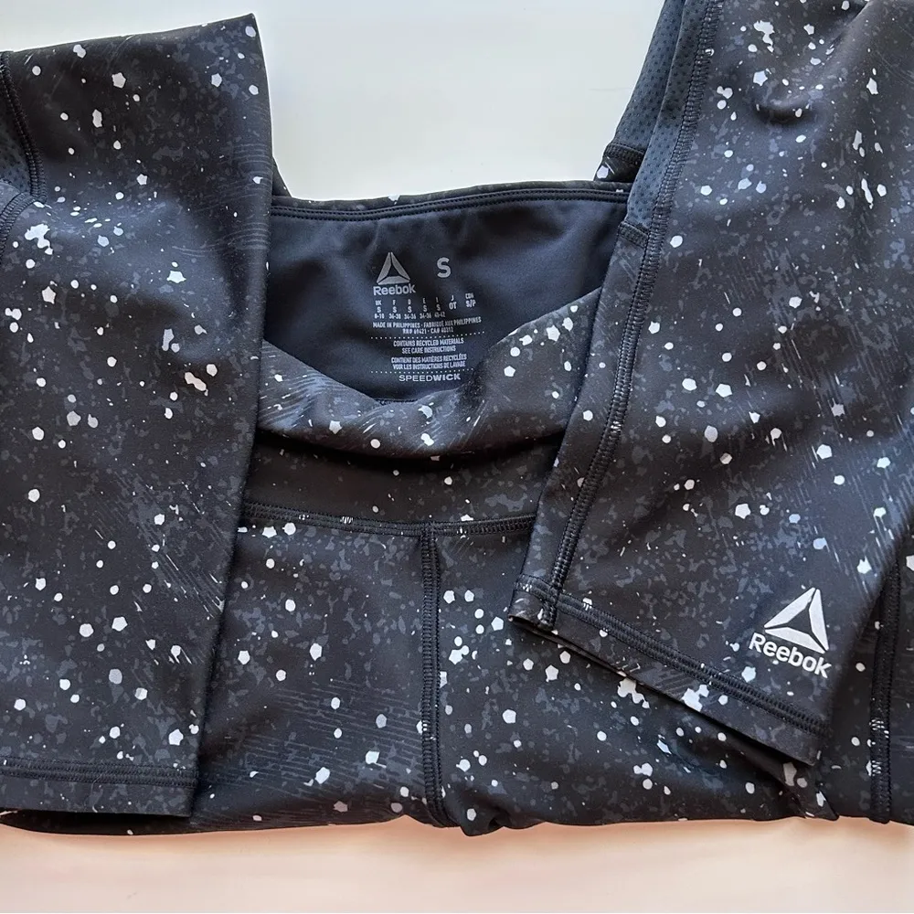 Reebok Black Night Sky Workout Leggings Small - Image 4