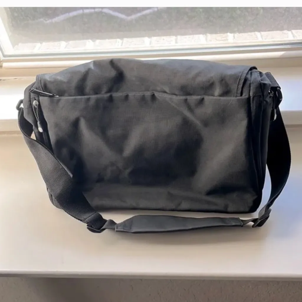 Columbia Diaper Bag - Image 2