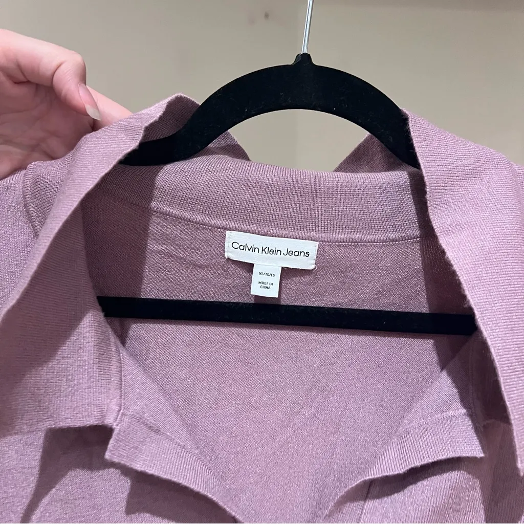 Calvin Klein Sleeveless Purple Sweater Top - Image 2