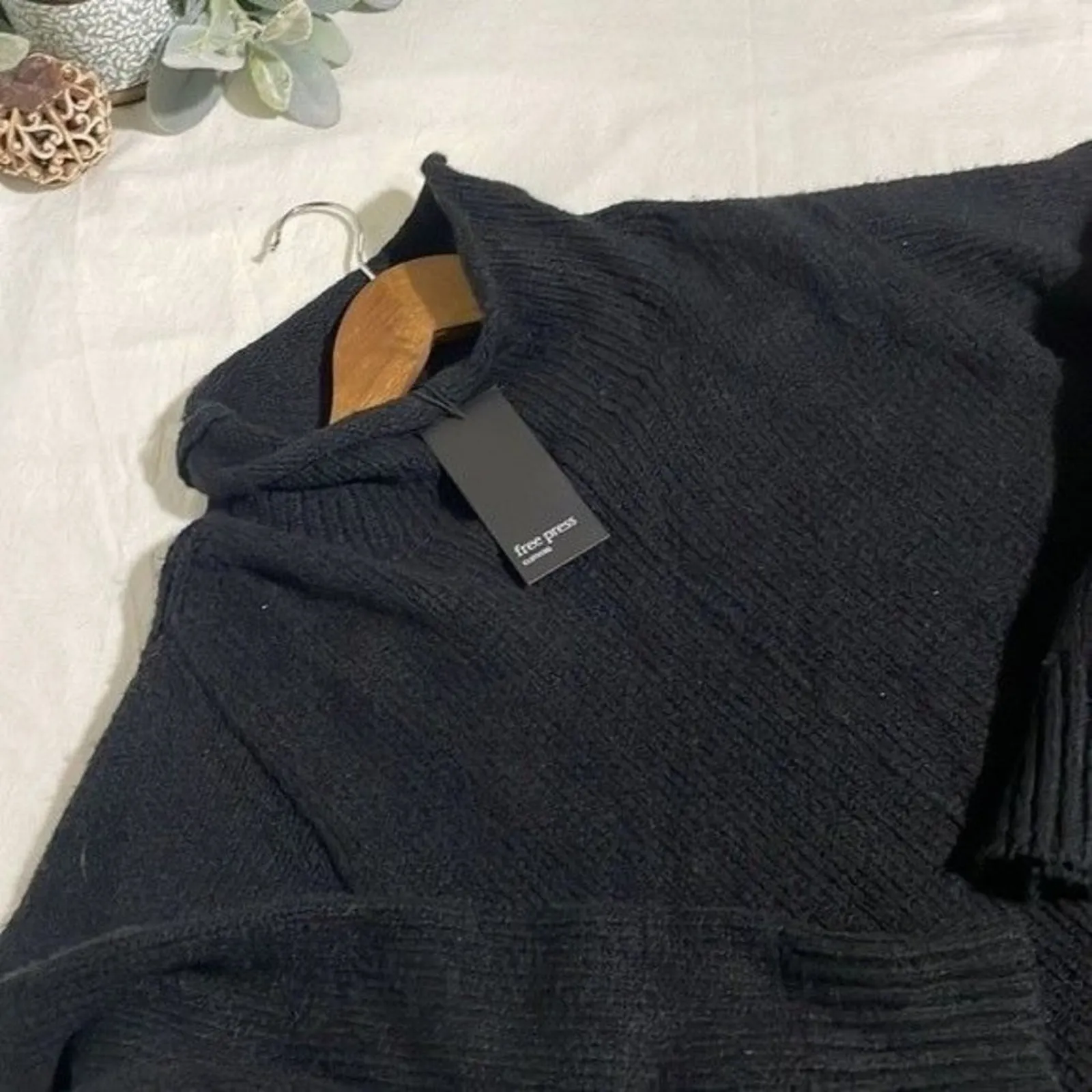 Free Press Clothing Black Mock Neck Pullover Sweater NWT Large - Image 6