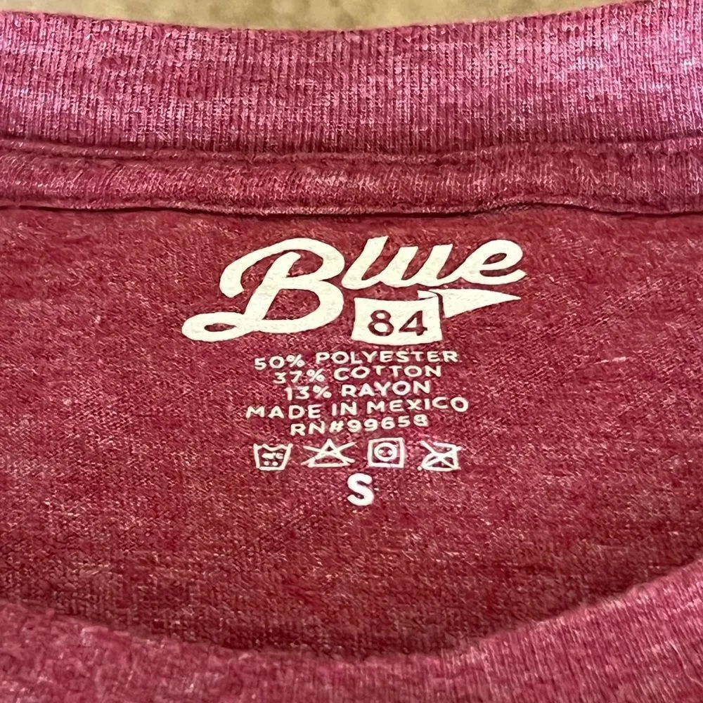 Blue 84 Maroon Crew Neck Short Sleeved New York Print T-Shirt women’s size small - Image 4
