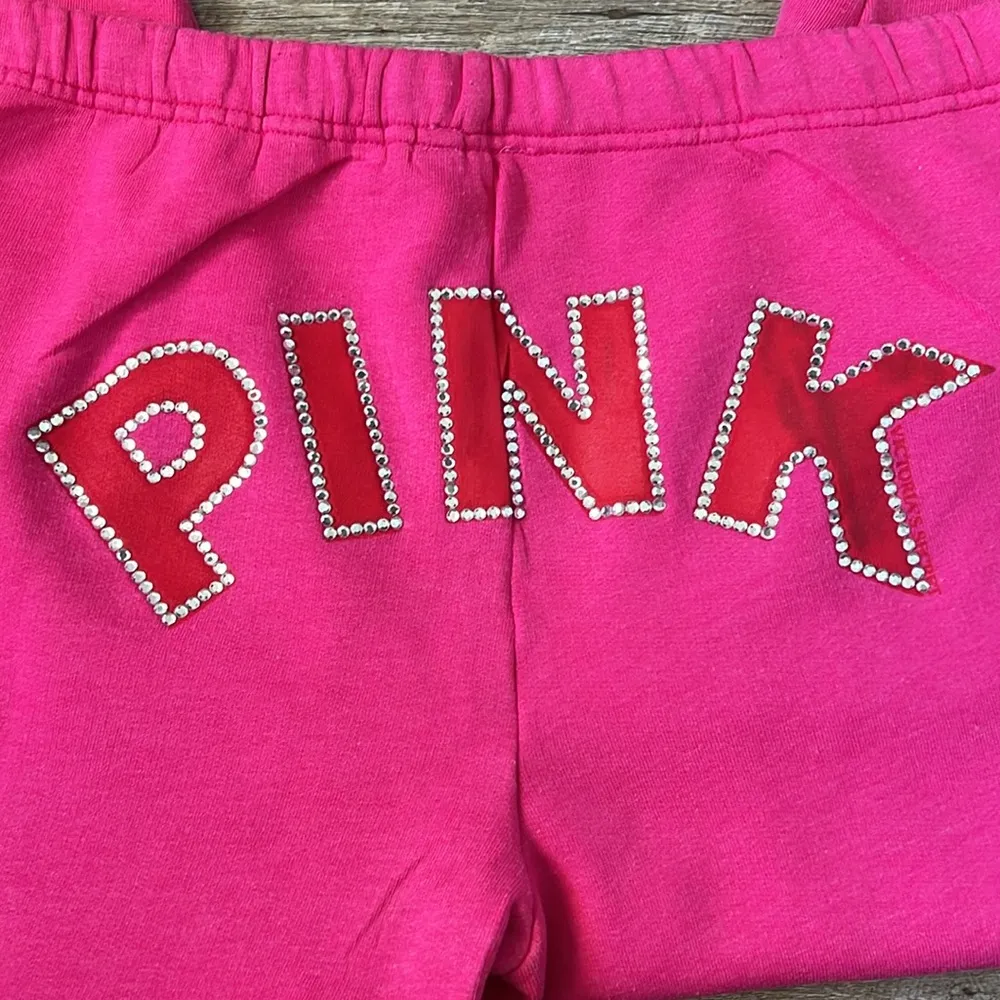 Vintage Pink Victoria’s Secret Jeweled Pink Sweat Pants Size M - Image 2