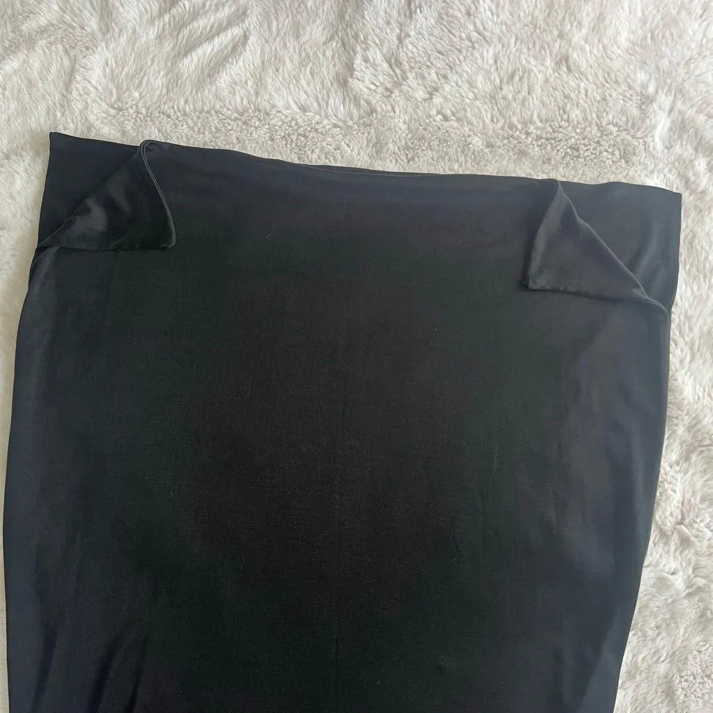 Women's VINTAGE Yves Saint Laurent Black Long Sleeve Dress US 6 Gold Accents Size undefined - Image 5