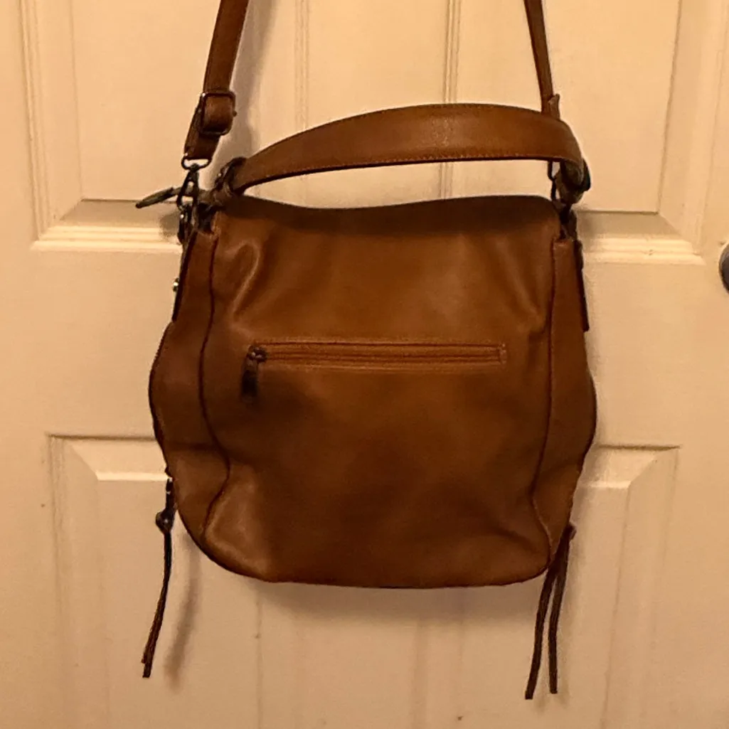Realer Brown Shoulder Bag nwot - Image 5