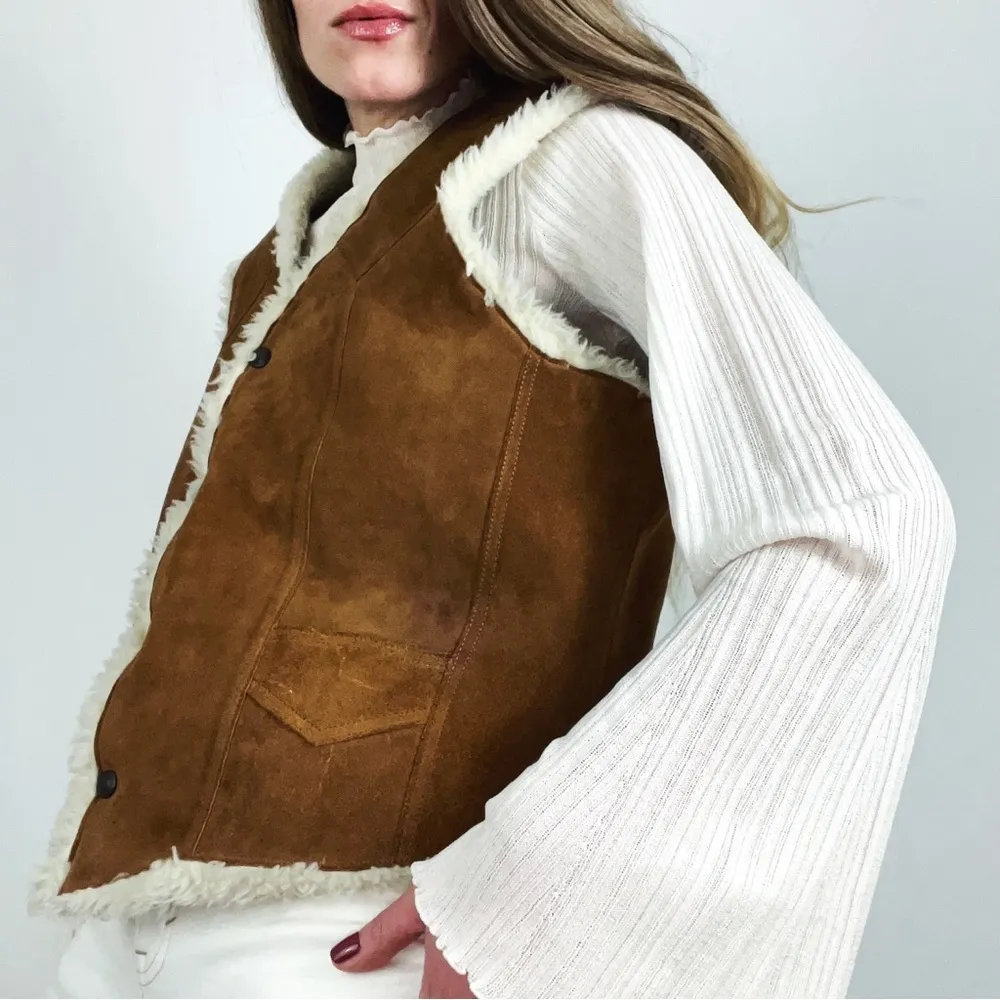 Vintage Faux - Image 8