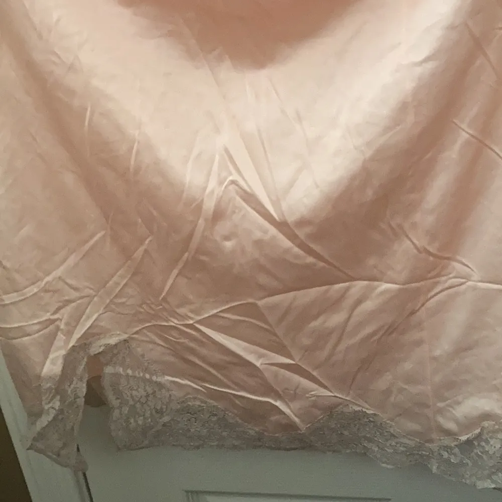 FINAL MARKDOWN Vintage Henson kickernick half slip large - Image 2