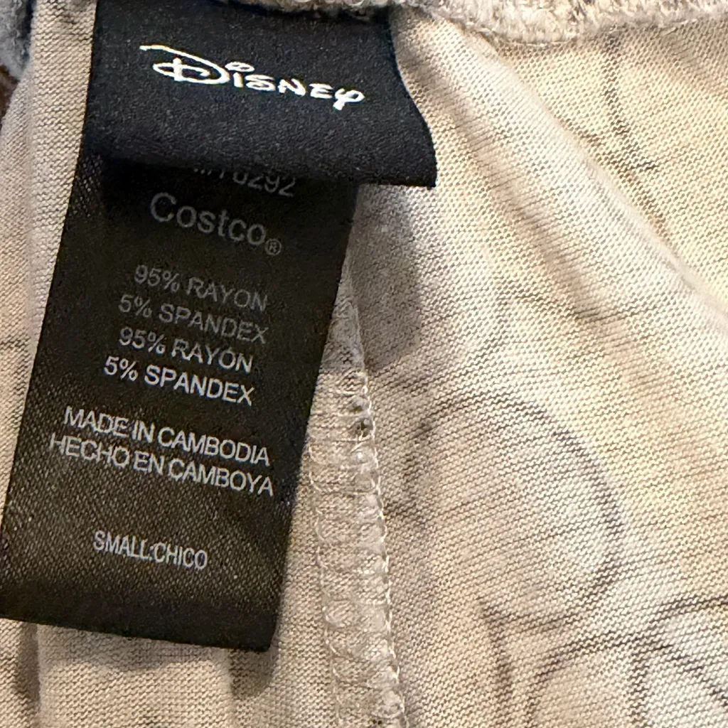 Disney Women's Light Gray Mickey Mouse Pajama Set Size Small - Image 10