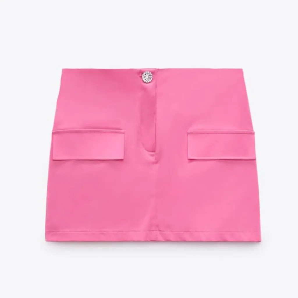 NWOT ZARA MINI SKIRT WITH FLAPS  Rhinestone Button Bubble Gum Small - Image 6