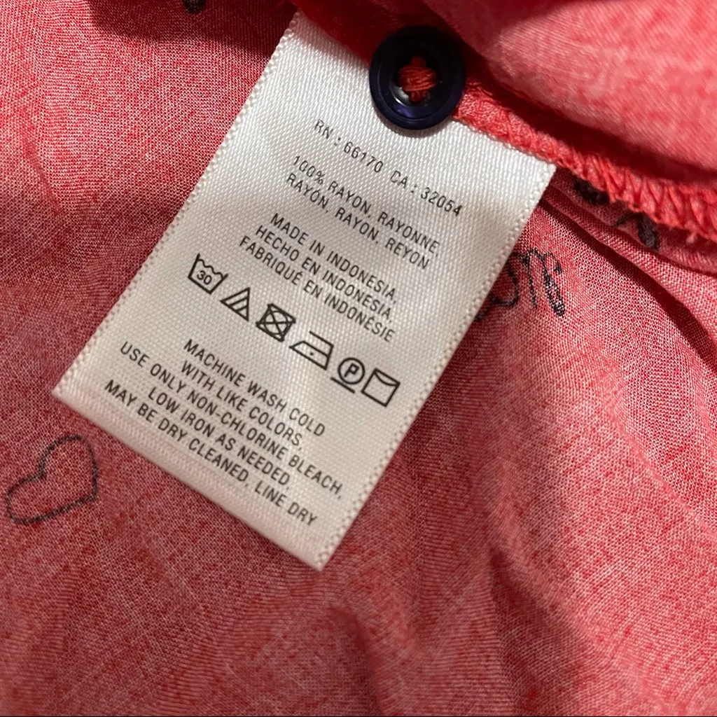 Anthropologie Maeve Red Art House Cities Blouse EUC Sz 4 - Image 5