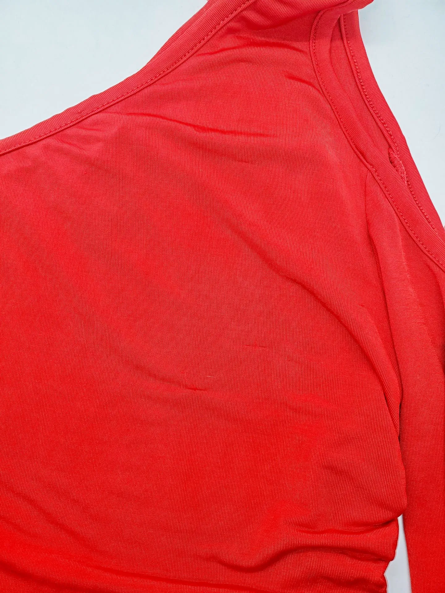 Red Bodycon Cold Shoulder Dress - Image 5