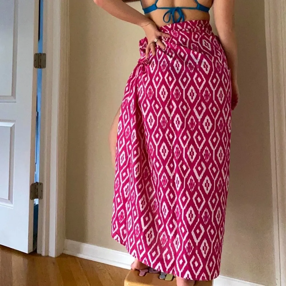 Lands End pink patterned wrap sheer cover up skirt - Image 3