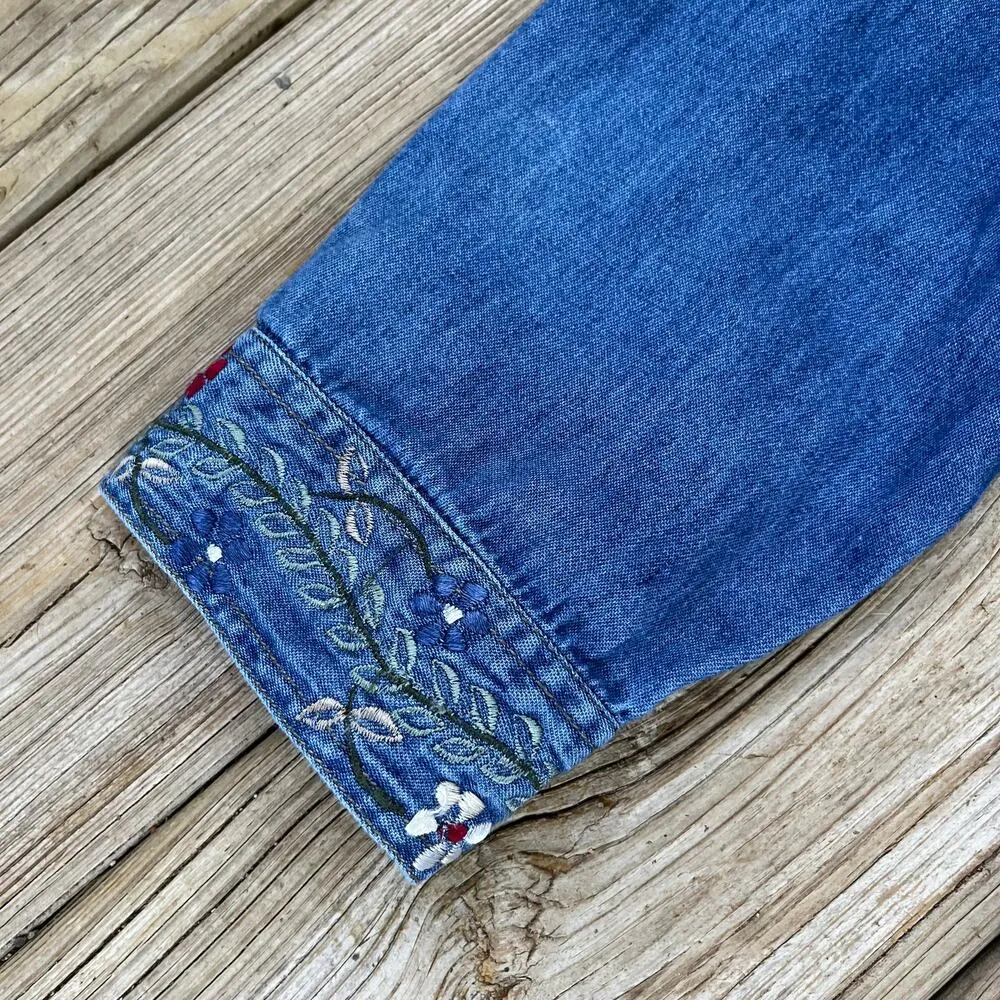 Northcrest Women's Vintage Blue Denim Floral Embroidered Top Size M - Image 5