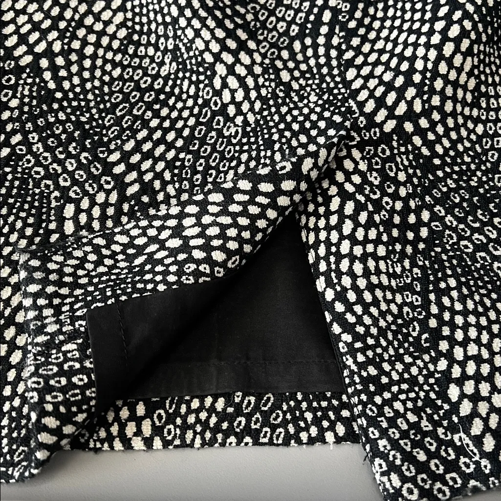 Ann Taylor Mini Pencil Skirt Black/White Size 8 - Image 5