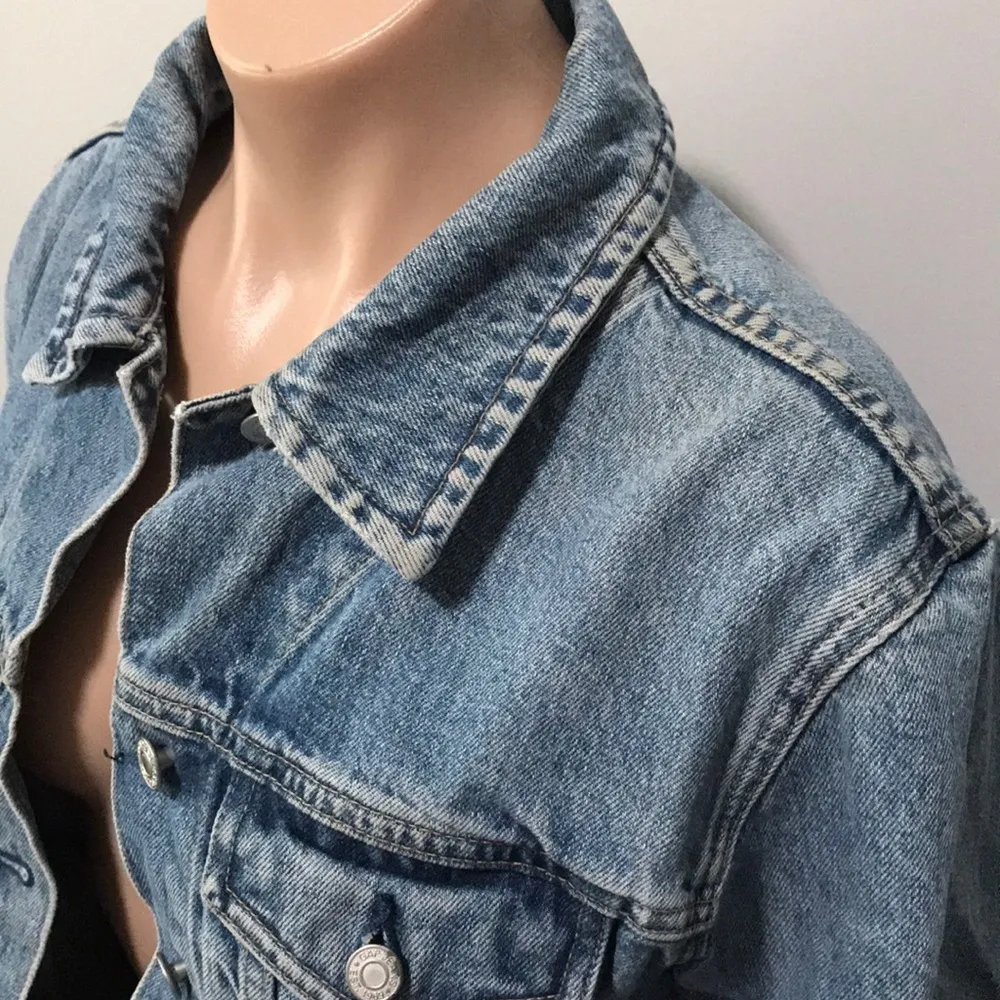 GAP Vintage Denim Blue Jean Jacket Medium - Image 2